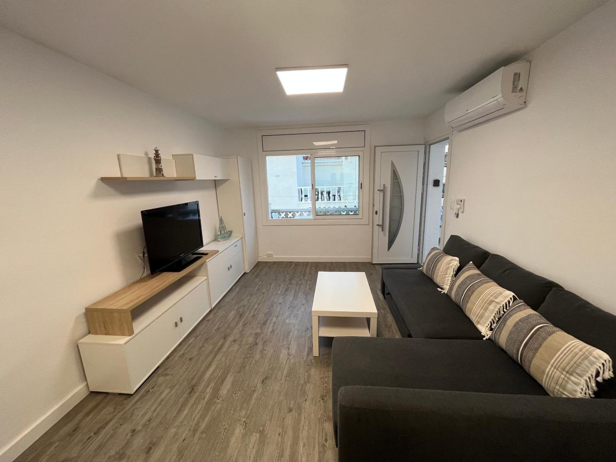 Apartamento En La Playa. Free Parking. Free Wifi L' Escala Bagian luar foto